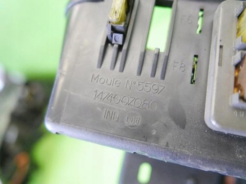 SKRZYNKA BEZPIECZNIKÓW CITROEN JUMPY I PHI 1.9 D