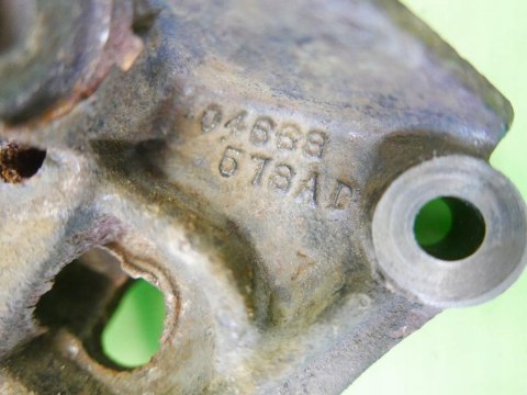 ŁAPA WSPORNIK SKRZYNI CHRYSLER PT CRUISER 2.0 00-