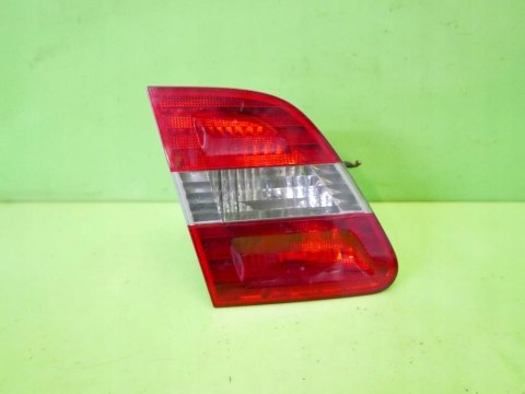 LAMPA LEWA TYŁ W KLAPĘ MERCEDES W245 B180 05-08