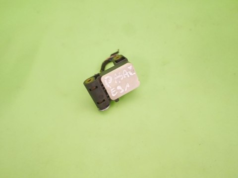 CZUJNIK UDERZENIOWY PRAWY BMW E90 E91 320D 04-08