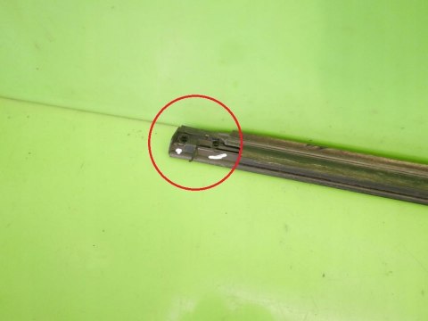 LISTWA ZGARNIAJĄCA LEWA TYŁ MAZDA PREMACY I CP FL LISTWA ZGARNIAJĄCA LEWA TYŁ MAZDA PREMACY I CP FL