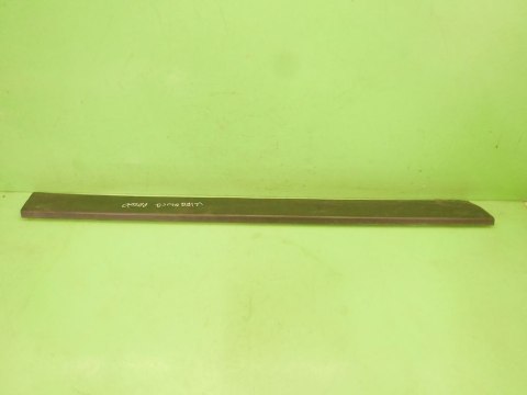 LISTWA DRZWIOWA LEWA PRZÓD DÓŁ VW PASSAT B5 96-00 LISTWA DRZWIOWA LEWA PRZÓD DÓŁ VW PASSAT B5 96-00