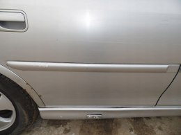 LISTWA DRZWIOWA PRAWA TYŁ OPEL VECTRA B FL L147 HB