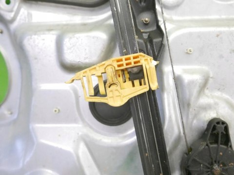 MECHANIZM PODNOŚNIK SZYBY PRAWY PRZÓD FIAT IDEA I