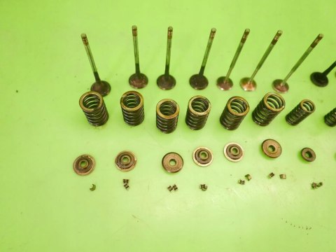 ZAWORY ZAWÓR AUDI A6 C5 2.8 V6 ACK 193KM 97-01