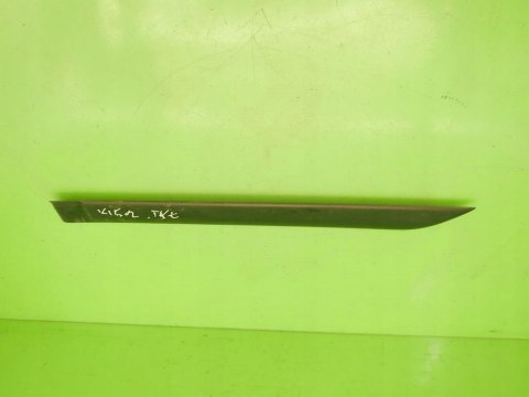 LISTWA DRZWIOWA LEWA TYŁ FORD FOCUS MK1 FL 5D 01- LISTWA DRZWIOWA LEWA TYŁ FORD FOCUS MK1 FL 5D 01-