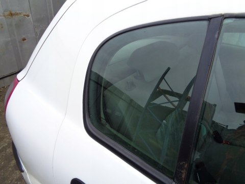 SZYBA DRZWIOWA PRAWA TYŁ NISSAN ALMERA II N16 5D SZYBA DRZWIOWA PRAWA TYŁ NISSAN ALMERA II N16 5D
