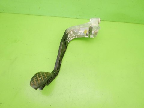 PEDAŁ SPRZĘGŁA 8D1721316C VW PASSAT B5 FL 1.8T 00-