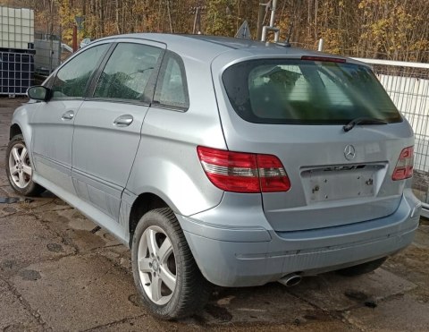 OBUDOWA FILTRA POWIETRZA MERCEDES W245 B180 2.0CDI OBUDOWA FILTRA POWIETRZA MERCEDES W245 B180 2.0CDI