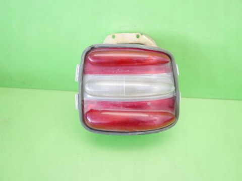 LAMPA TYŁ TYLNA PRAWA FIAT BRAVA I 5D HB 95-99