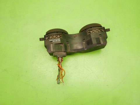 PRZEŁĄCZNIK NAWIEWU GRZANIA SZYBY FORD FOCUS MK1 PRZEŁĄCZNIK NAWIEWU GRZANIA SZYBY FORD FOCUS MK1