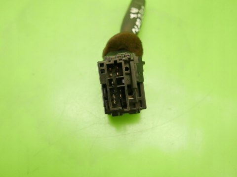 PRZEŁĄCZNIK WYCIERACZEK CITROEN AX 3D HB 91-98