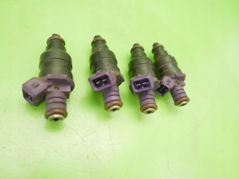WTRYSKIWACZ WTRYSK PALIWA VOLVO S40 I 1.8 16V 95- WTRYSKIWACZ WTRYSK PALIWA VOLVO S40 I 1.8 16V 95-