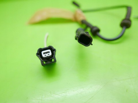 CZUJNIK ABS PRZÓD LEWY DACIA LOGAN I 1.4 8V 04-06