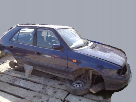 MOCOWANIE PÓŁKI BAGAŻNIKA LEWE SKODA FELICIA 5D HB MOCOWANIE PÓŁKI BAGAŻNIKA LEWE SKODA FELICIA 5D HB