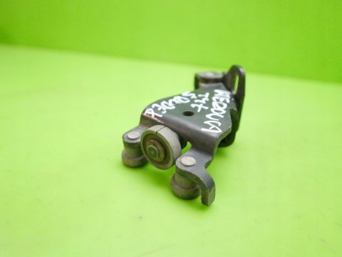 ROLKA DRZWI TYŁ LEWA ŚRODEK FIAT DOBLO I 00-04