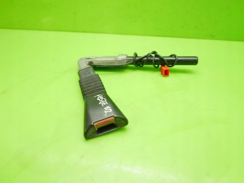 ZAPIĘCIE PASA PRZÓD PRAWE OPEL VECTRA B SEDAN 95-