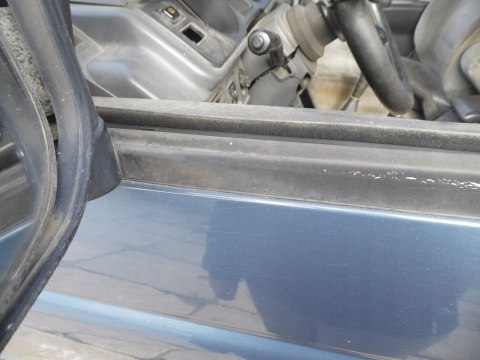 LISTWA ZGARNIAJĄCA LEWA PRZÓD MITSUBISHI PAJERO II