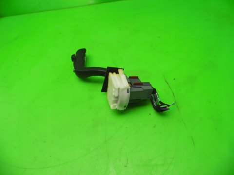 PRZEŁĄCZNIK WYCIERACZEK SAAB 95 9-5 KOMBI 01-02