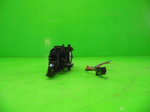 SILNICZEK REGULACJI PASA PRAWY PRZÓD LEXUS LS460L