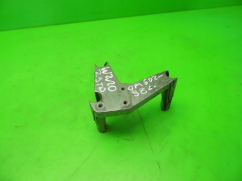ŁAPA WSPORNIK A6020760335 MERCEDES W210 2.9 TD 95-