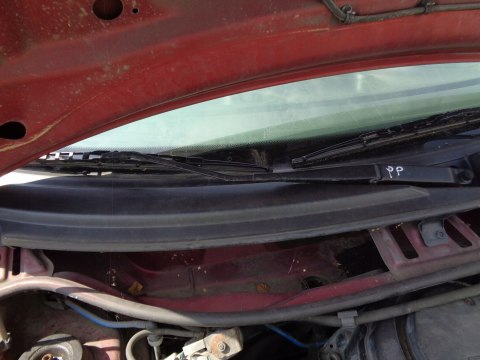 RAMIĘ WYCIERACZKI PRAWE PRZÓD FIAT PUNTO II 99-03 RAMIĘ WYCIERACZKI PRAWE PRZÓD FIAT PUNTO II 99-03