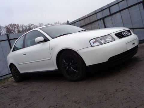 MOCOWANIE PÓŁKI TYŁ PRAWE AUDI A3 I 8L 3D 96-00 MOCOWANIE PÓŁKI TYŁ PRAWE AUDI A3 I 8L 3D 96-00