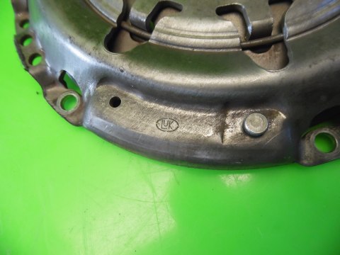 DOCISK SPRZĘGŁA LUK CITROEN C4 I 1.6 HDI 04-08