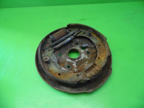 TARCZA KOTWICZNA TYŁ PRAWA RENAULT SCENIC I 1.6 8V