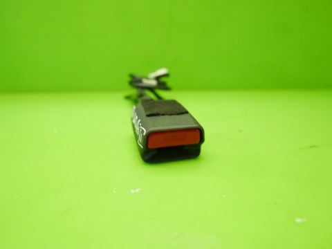 ZAPIĘCIE PASA PRZÓD PRAWE NISSAN QASHQAI II J11