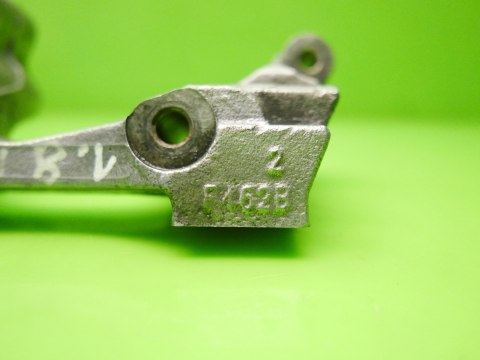 ŁAPA WSPORNIK SILNIKA FORD FOCUS MK1 1.8 TDDI 98-