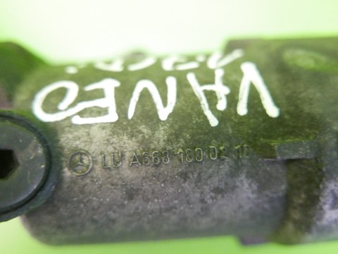 PODSTAWA FILTRA OLEJU MERCEDES VANEO 1.7 CDI 01-05