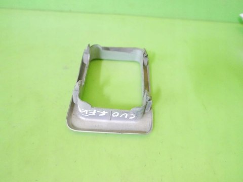 RAMKA LAMPKI PRZECIWMGŁOWEJ TYŁ S07 DAIHATSU CUORE V L701 FL 01-03