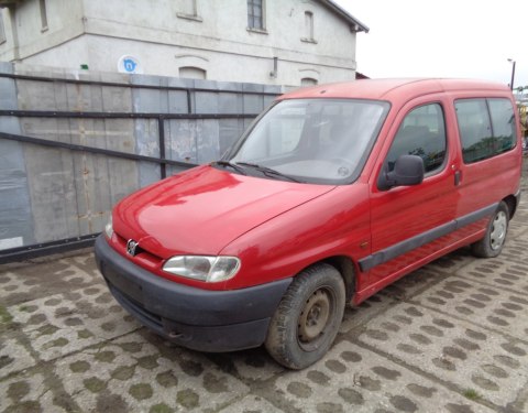 KLAMKA KLAPY TYŁ TYLNEJ PEUGEOT PARTNER I 96-02 KLAMKA KLAPY TYŁ TYLNEJ PEUGEOT PARTNER I 96-02