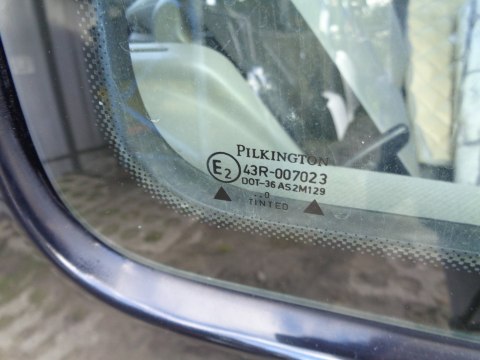 SZYBA KAROSERYJNA PRAWA TYŁ SEAT AROSA I 6H UCHYLN SZYBA KAROSERYJNA PRAWA TYŁ SEAT AROSA I 6H UCHYLN