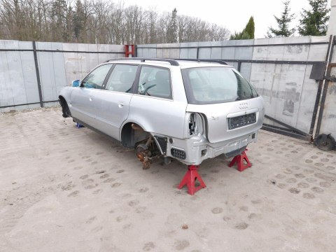 TARCZA KOTWICZNA TYŁ LEWA AUDI A4 B5 2.8 V6 96-99 TARCZA KOTWICZNA TYŁ LEWA AUDI A4 B5 2.8 V6 96-99