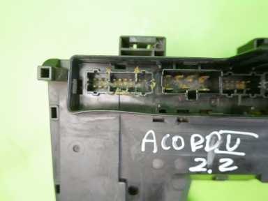 SKRZYNKA BEZPIECZNIKÓW HONDA ACCORD V 2.2 16V 95- SKRZYNKA BEZPIECZNIKÓW HONDA ACCORD V 2.2 16V 95-