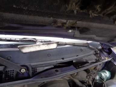 RAMIĘ WYCIERACZKI LEWE PRZÓD MAZDA 323C BG IV 91- RAMIĘ WYCIERACZKI LEWE PRZÓD MAZDA 323C BG IV 91-