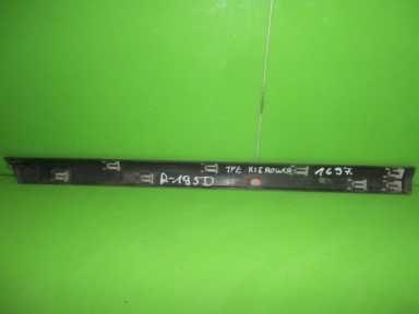 LISTWA DRZWIOWA LEWA TYŁ RENAULT 19 I R19 5D HB LISTWA DRZWIOWA LEWA TYŁ RENAULT 19 I R19 5D HB