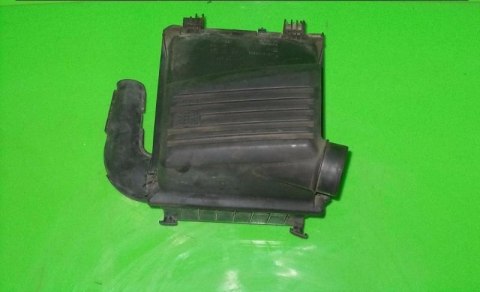OBUDOWA FILTR POWIETRZA VW VOLKSWAGEN VENTO 1.9 TD OBUDOWA FILTR POWIETRZA VW VOLKSWAGEN VENTO 1.9 TD