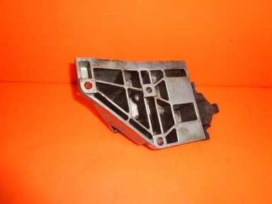 ŁAPA WSPORNIK SILNIKA RENAULT MEGANE I 1.4 8V