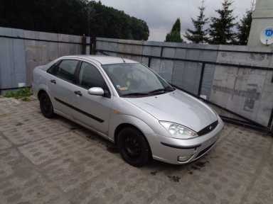 LISTWA ZGARNIAJĄCA PRAWA PRZÓD FORD FOCUS MK1 5D LISTWA ZGARNIAJĄCA PRAWA PRZÓD FORD FOCUS MK1 5D