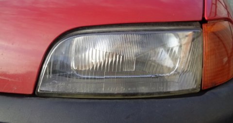 REFLEKTOR LAMPA LEWA PRZÓD FIAT PUNTO I 93-99