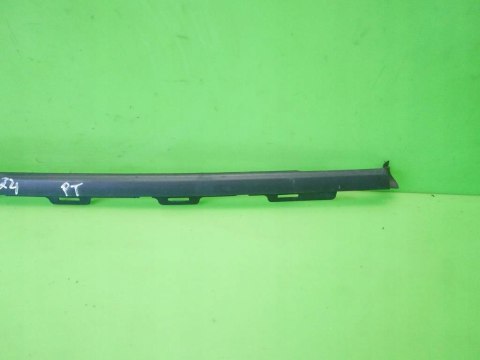 LISTWA ZGARNIAJĄCA PRAWA TYŁ PEUGEOT 208 I PHI 5D