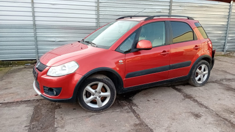 Szyba przód przednia czołowa SUZUKI SX4 I EY 06-09 Szyba przód przednia czołowa SUZUKI SX4 I EY 06-09