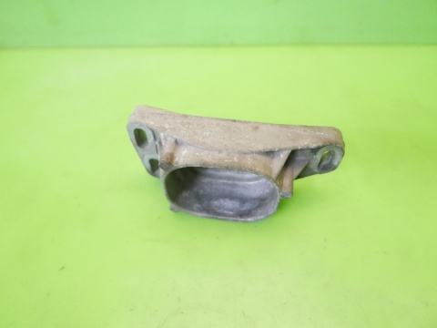 Łapa wspornik silnika SKODA SUPERB I 3U 1.9 TDI 01-06