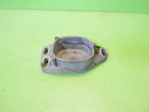 Łapa wspornik silnika SKODA SUPERB I 3U 1.9 TDI 01-06