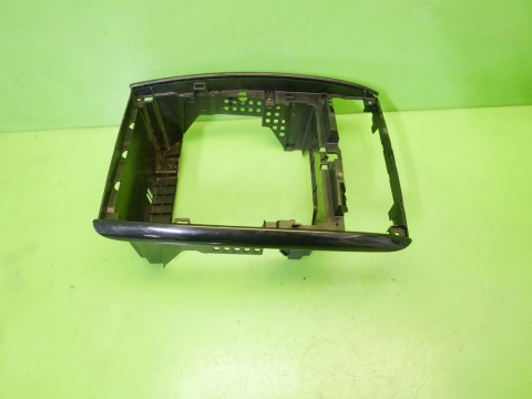 Ramka deski radia MERCEDES W169 A180 CDI 04-08