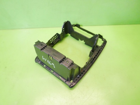 Ramka deski radia MERCEDES W169 A180 CDI 04-08