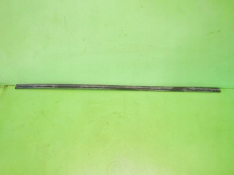 LISTWA DRZWIOWA PRAWA PRZÓD FORD MONDEO MK3 KOMBI